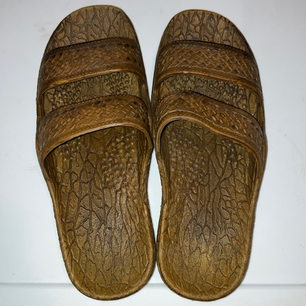 Pali Hawaii Brown Sandals Size 8
